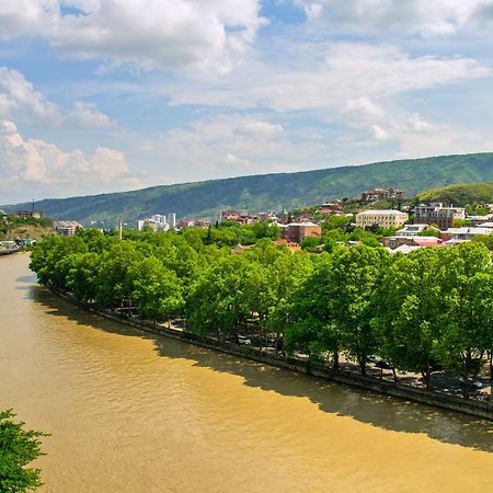 Apartments Of Aurumi Tbilisi Exterior photo