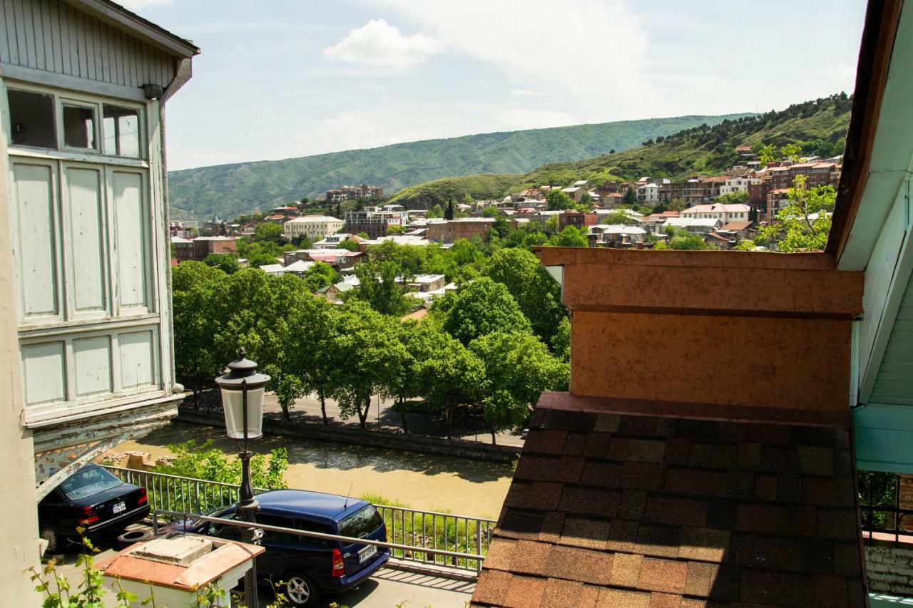 Apartments Of Aurumi Tbilisi Exterior photo